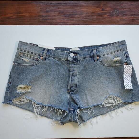 🆕 Abrand Denim Jean Shorts Mid-Rise Baggy "Shorty Short" Boho Grunge Size 32 - Picture 1 of 10